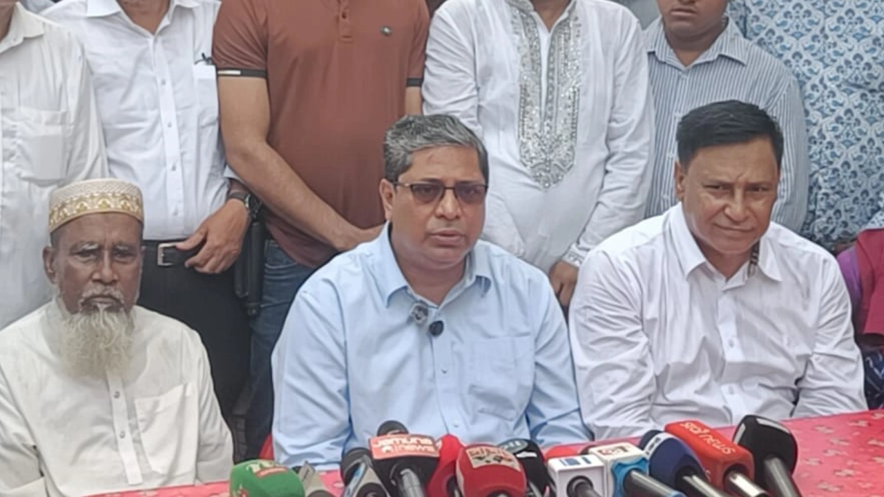 রাষ্ট্রপতির স্ত্রীও পাবেন ফ্যামিলি কার্ড: স্থানীয় সরকার প্রতিমন্ত্রী