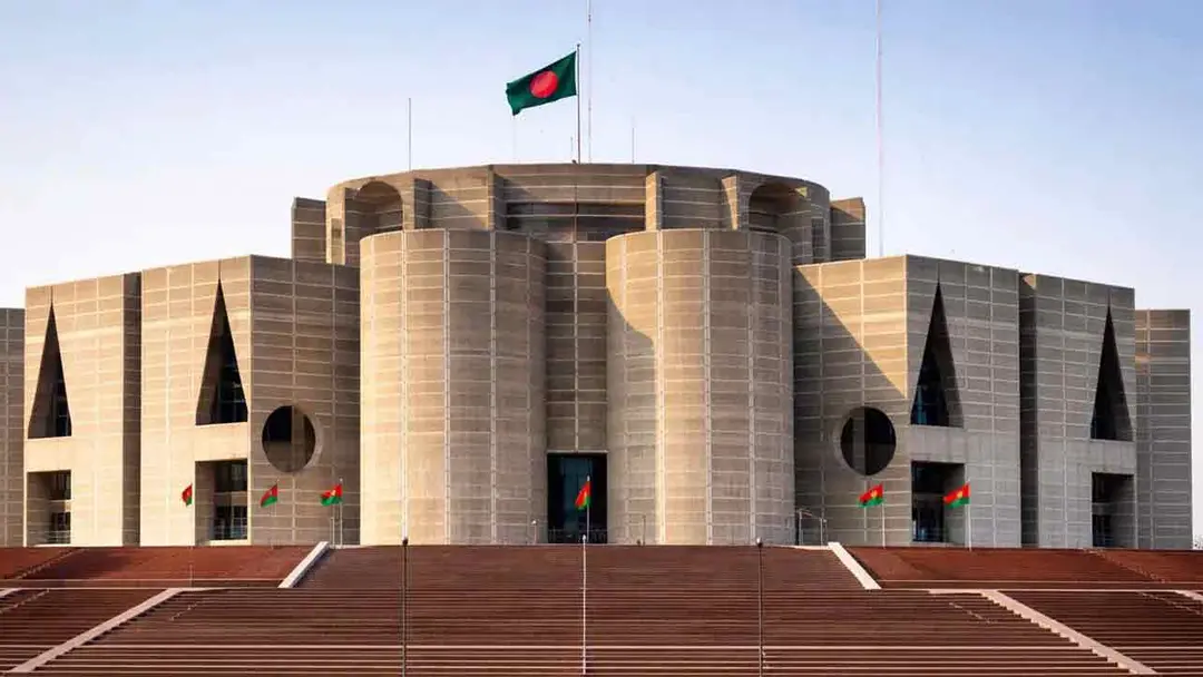 অপরিকল্পিত নগরায়ণের কারণে আবাদি জমির পরিমাণ দিন দিন কমে যাচ্ছে অপরিকল্পিত নগরায়ণের কারণে আবাদি জমির পরিমাণ দিন দিন কমে যাচ্ছে