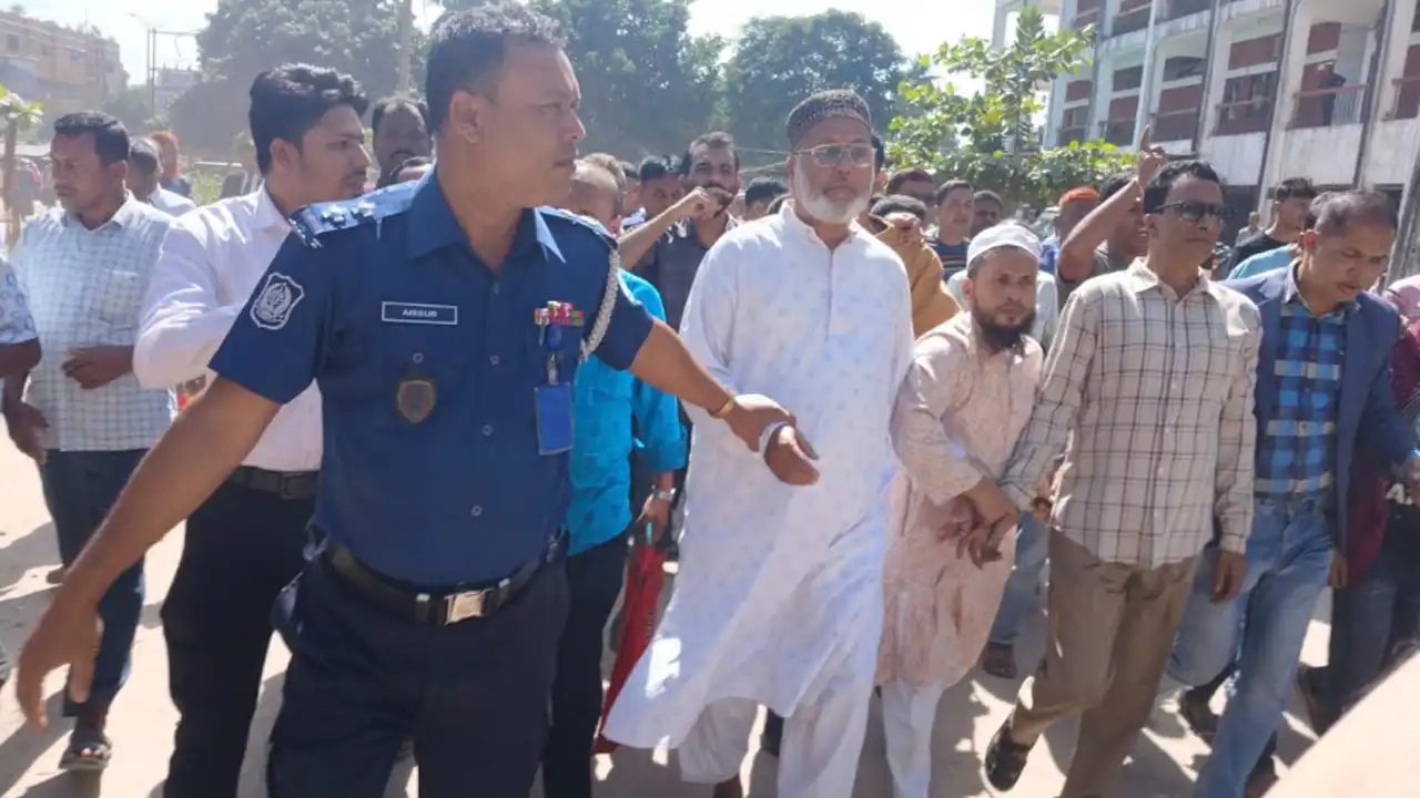 ঠাকুরগাঁওয়ে কার্যক্রম নিষিদ্ধ আওয়ামী লীগের ১৭ নেতাকর্মী কারাগারে ঠাকুরগাঁওয়ে কার্যক্রম নিষিদ্ধ আওয়ামী লীগের ১৭ নেতাকর্মী কারাগারে 